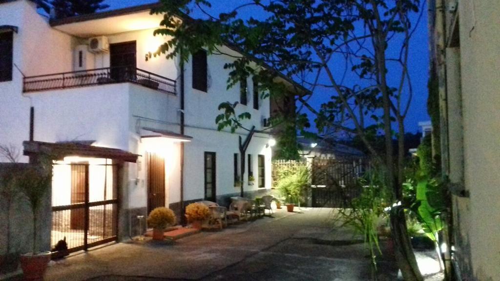 Bed & Breakfast Fontanarossa Airport -Private Parking- Κατάνια Εξωτερικό φωτογραφία